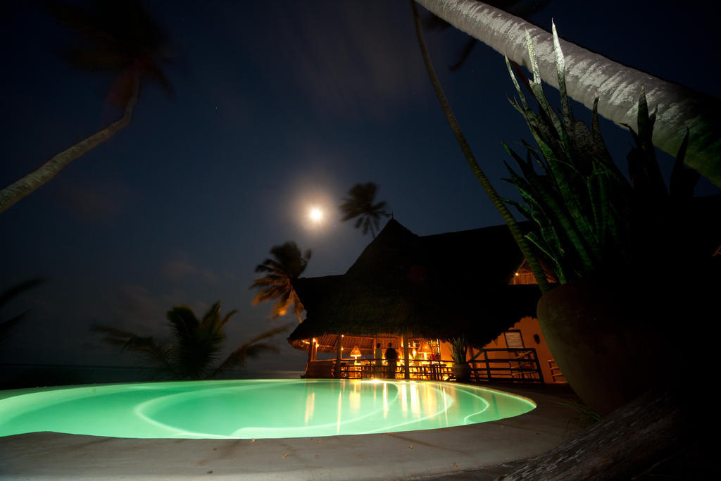 Zanzibar蓝绿海洋旅舍别墅 外观 照片